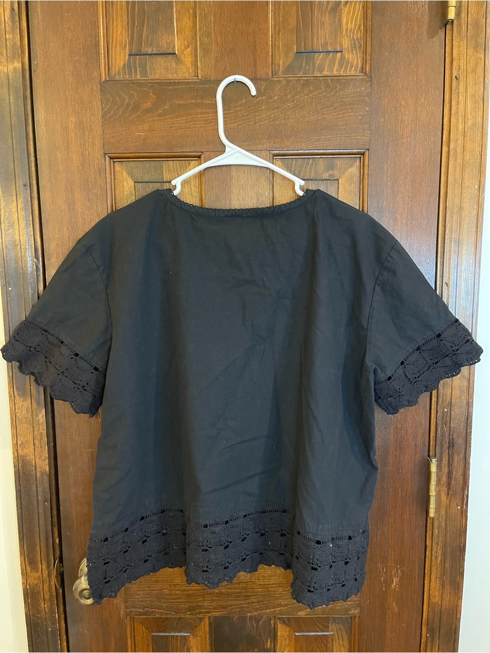 AW Sport Black Lace Trim Button-Up Top Size XL - Picture 5 of 5